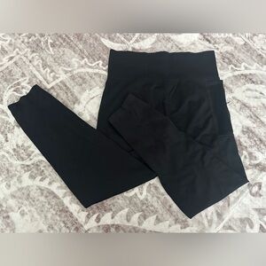 PINK Victoria's Secret ✨ Cool & Comfy ✨ Black Leggings (L)